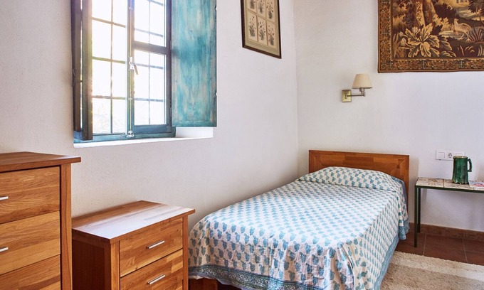 Nijar Apartment | Idyllic Rural Escape with Scenic Mountain Views & Pool
