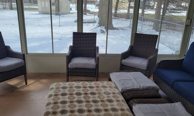 Rockford House | Discover Urban Serenity with Family-Friendly Amenities