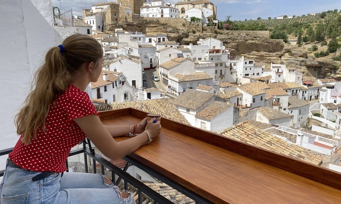 Setenil de las Bodegas Cottage | Idyllic Rural Retreat in La Casa de la Lela - 9.4/10 Rated