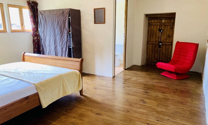 Astarac Arros en Gascogne Cottage | Top-Rated Rural Gite with Family-Friendly Amenities