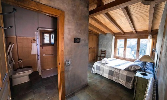 Poyales Cottage | Relax at El Huerto de la Fragua - 10/10 Guest Rated!