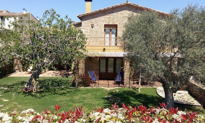 Sant Feliu de Boada House | Idyllic Rural House in Costa Brava with Pool and Spa