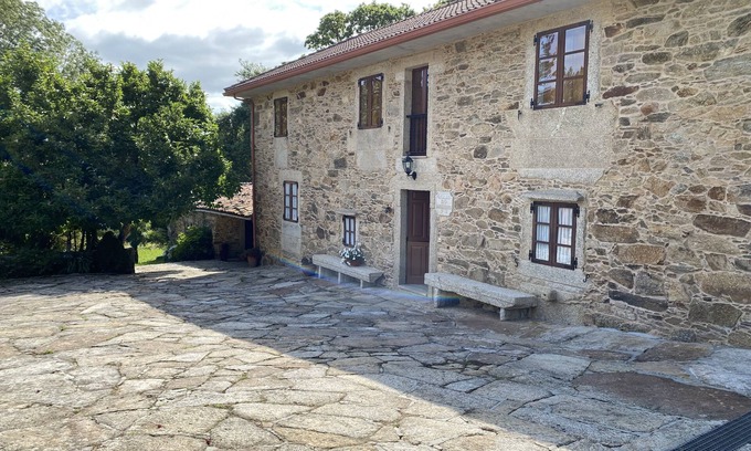 Zas Cottage | Experience A Casa do Muiñeiro: Perfect for Group Getaways