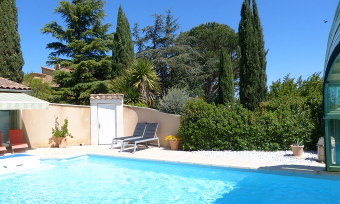 Laudun House | Idyllic Rural Retreat in Languedoc-Roussillon Near Avignon