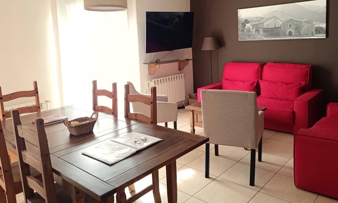 Gualba Villa | Inviting Rural Retreat at Montseny, Cal Metge - Guest Rated 9.4