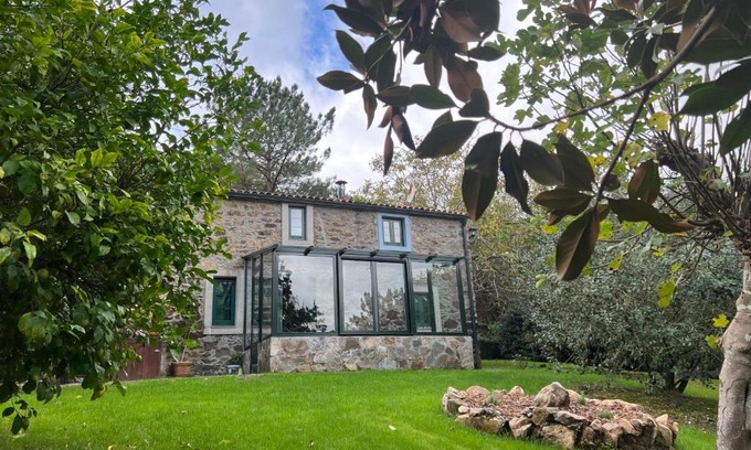 Callobre House | Discover Rural Lambre: Guest Rated 9/10 & Family-Friendly