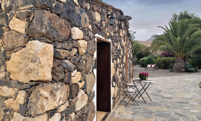 Puerto del Rosario Cottage | Cozy Rural Rugama #9 with Pool, Spa & Family-Friendly Fun