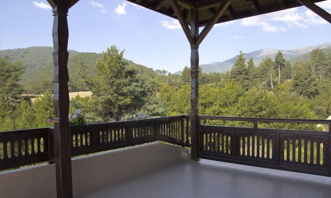Razlog Hotel | Discover Adventure at Rusaliite House with Family-Friendly Amenities