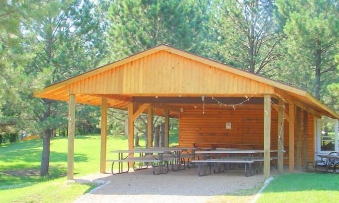 Sturgis RV Rental | Explore Rush No More RV Resort and Cabins for Family Fun
