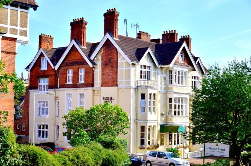 Royal Tunbridge Wells Hotel | Family-Friendly Russell Hotel with Restaurant & Great Reviews