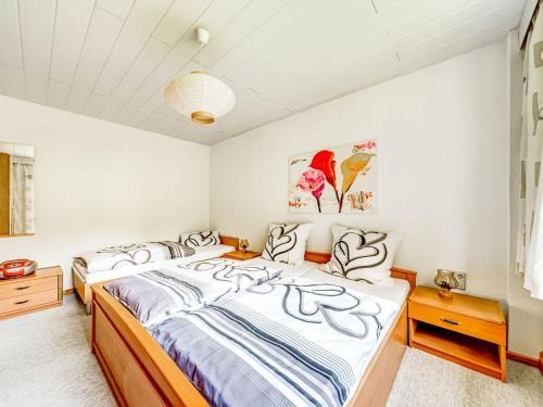 Masserberg Apartment | Inviting Apartment Near Thuringian Forest with Balcony Access
