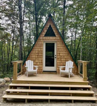 Stoneham House | Cozy Cabin Retreat in Maine Woods - The Beech