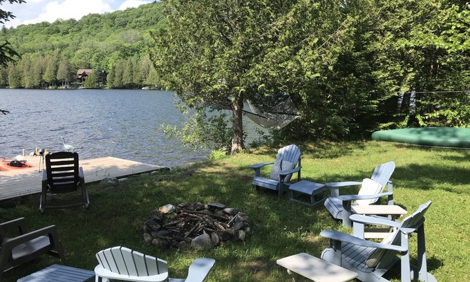 Glover Cabin | Cozy Cabin Retreat at Daniel's Pond with Spa & Hot Tub