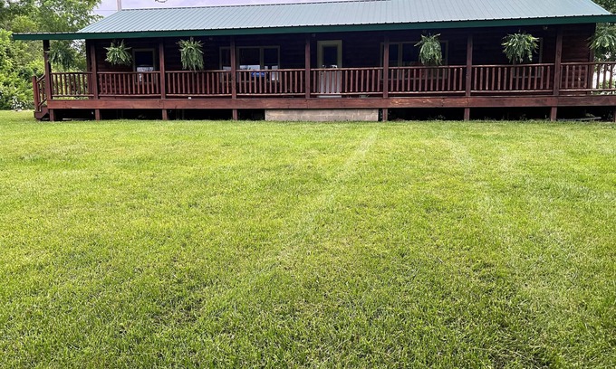 Subtle Cabin | Picturesque Cabin with Breathtaking Views and Great Amenities