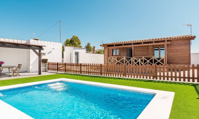 Chiclana de la Frontera House | Relaxing Home with Pool, Ocean View & Pet-Friendly Amenities