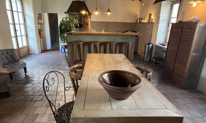 Noyers-sur-Serein House | Charming Rustic House with Lake View in Beautiful Burgundy