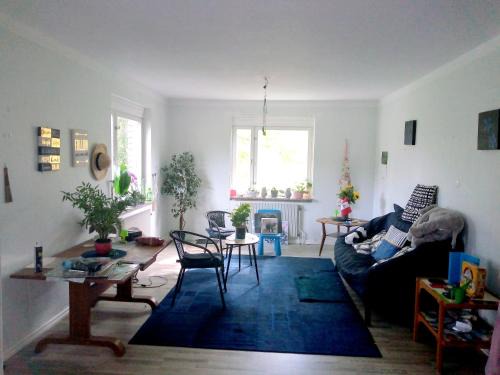 Ambjorby House | Family-Friendly 3-Bedroom Retreat Near Ambjorby Beach
