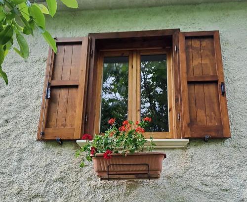 Roccamorice House | Charming Rustic Italian House - Family-Friendly Escape