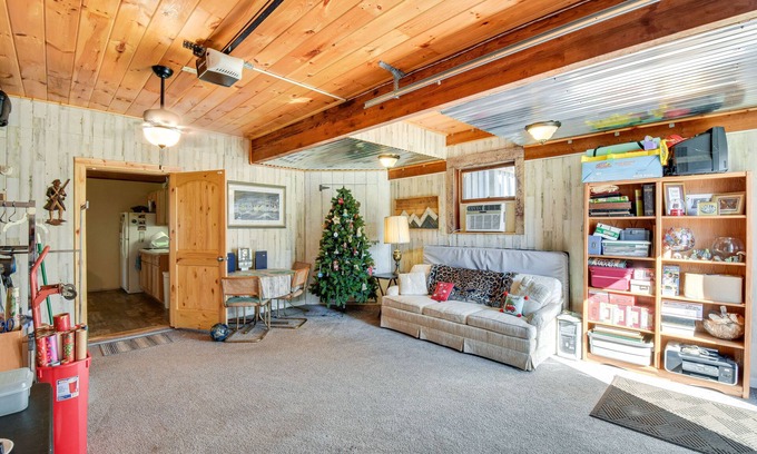 Arcade Apartment | Cozy Jefferson Retreat with Fire Pit Near Athens - Guest Rated 10/10