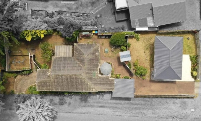 Waitarere Beach House | Rustic Kiwi Bach at the Beach!