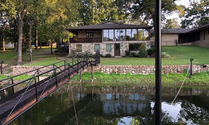 Afton House | Cozy Lodge Retreat on Grand Lake with Hot Tub & Spa
