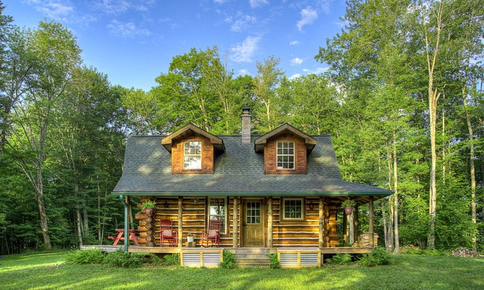 Coudersport Cabin | Scenic Log Cabin Near Cherry Springs: Pet Friendly & Stargazing