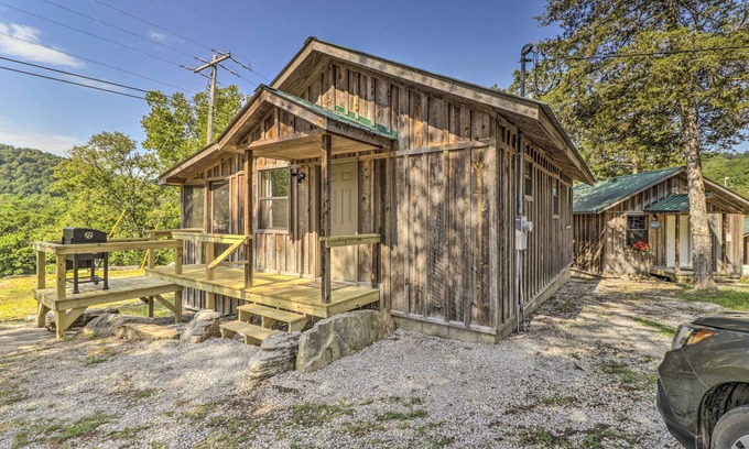 Mountain View Cabin | Picturesque Mtn-View Cabin Near White River - 10/10 Rated
