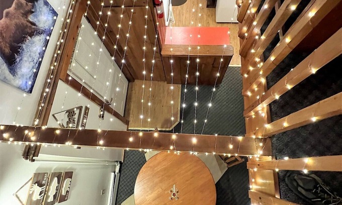Plymouth Apartment | Cozy Retreat Steps From Main St Plymouth with Breakfast