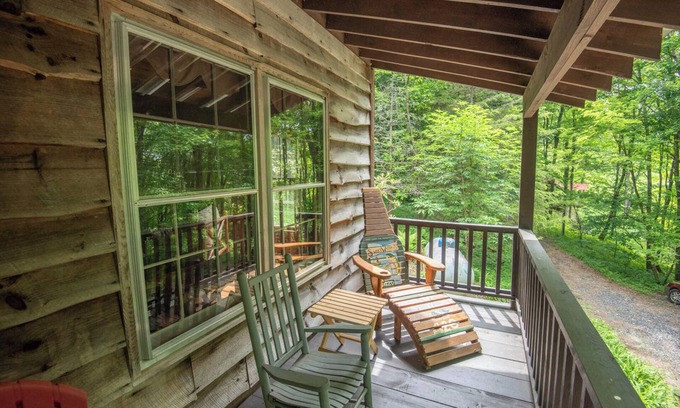 Warrensville Cabin | Idyllic Rustic Retreat with Fireplace - Pet Friendly Stay