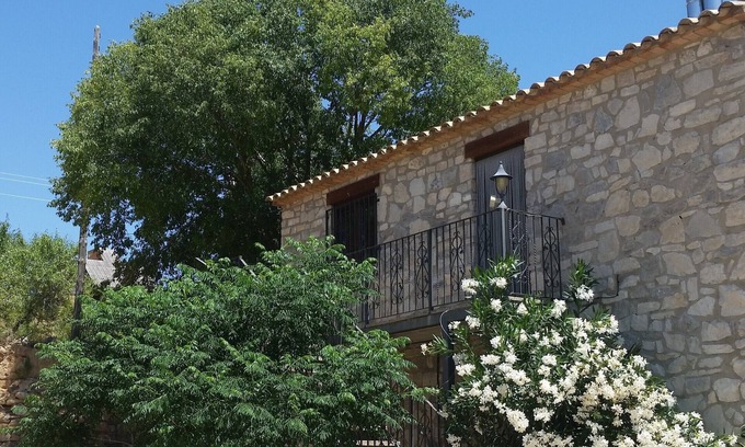 Nonaspe Apartment | Rustic Tower: Guest Rated 9.8 with Pet-Friendly Amenities