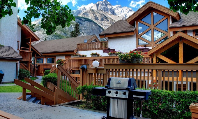 Banff Condo | Cozy Banff Condo with Fireplace, Pool & Spa Amenities