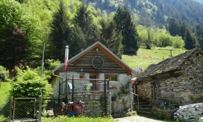 Malvaglia-dagro House | Experience Serenity at Rustico Ginetta with Spa & Lake View