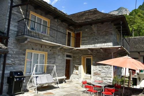 Lavertezzo Ski Chalet | Oceanfront Retreat at Rustico Luchessa Valle Verzasca