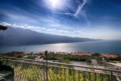 Oldesio Apartment | Pet-Friendly Retreat at Rustico Melograno - Rated 8.8/10