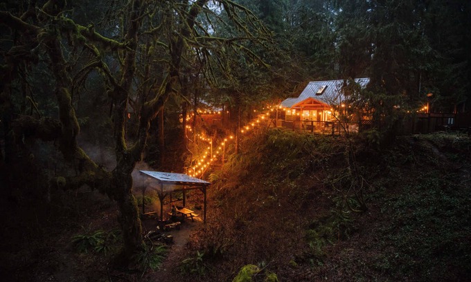 Verlot Cabin | Experience Serenity at Rusty Bridge River Lodge