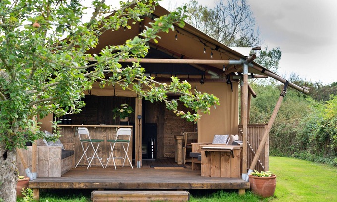 Seend Apartment | Signature Escapes | Rusty Lane, Safari Lodge - Guest Rated 9.8
