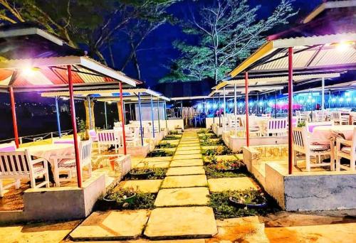 Mwanza Hotel | Experience Rusty Rock Beach Resort & Spa - 4-Star Getaway!