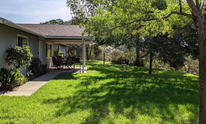 Squaw Valley House | Ruth's Hideaway: Ocean View Retreat with Family Amenities