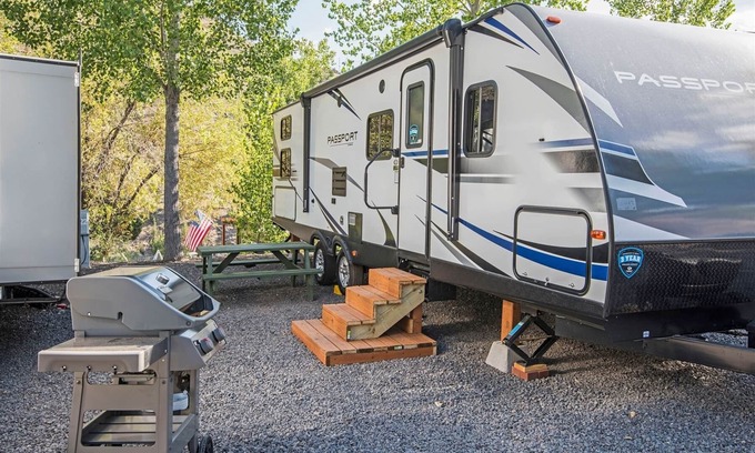 Madras House | Explore the Keystone Passport RV: Pet-Friendly Adventure Awaits