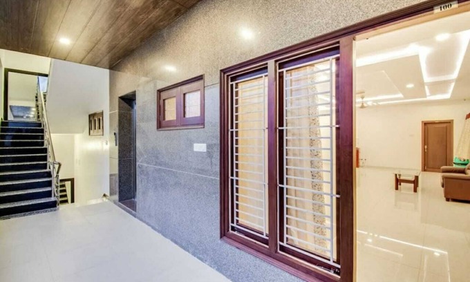 Nellore Hotel | Budget-Friendly RVN GrandNellore with Breakfast & Family Options