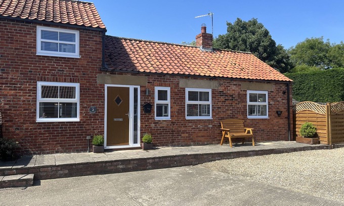 Scawton Cottage | Family-Friendly RYE COTTAGE with Kitchen in Pickering