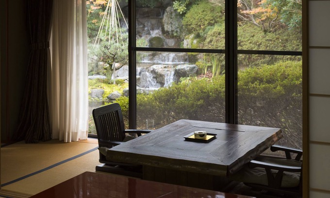 Nomi House | Experience Ryotei Manyou: Top-Rated Hotel with Hot Tub