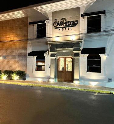 Monte Azul Paulista Hotel | Top-Rated São Pedro Hotel with Breakfast & Accessibility