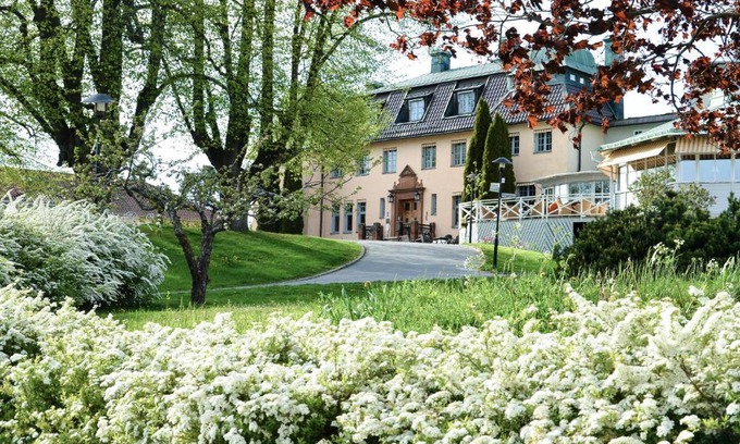 Taby Municipality Hotel | Experience Comfort at Såstaholm Hotell & Konferens