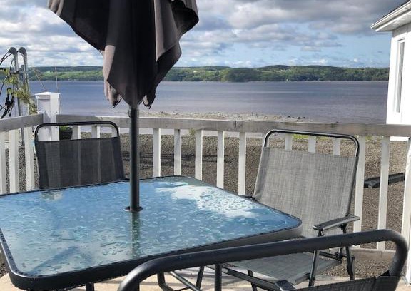 Saint Fulgence Apartment | Inviting Stay at Flèche du Fjord with Scenic Saguenay Views