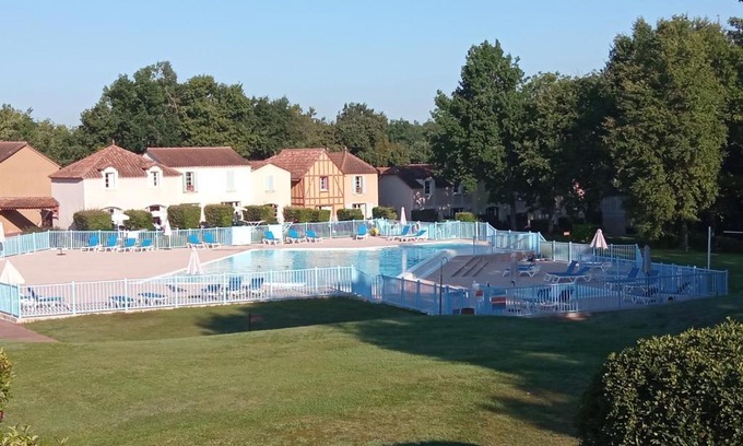 Monflanquin House | Discover Family-Friendly Fun at Séjour Vacances Monflanquin
