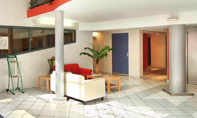 Nansouty-Saint-Genes House | Pet-Friendly Séjours & Affaires Bordeaux de L'Yser Awaits