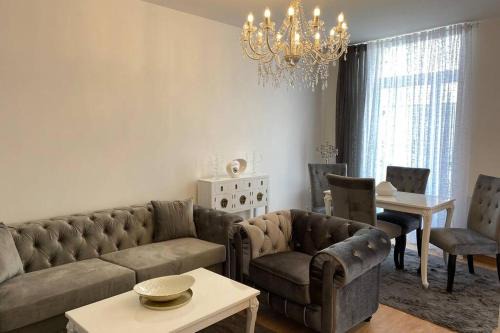 Terrasson-la-Villedieu Apartment | Discover Sélénite: Family-Friendly Stay with Top Ratings