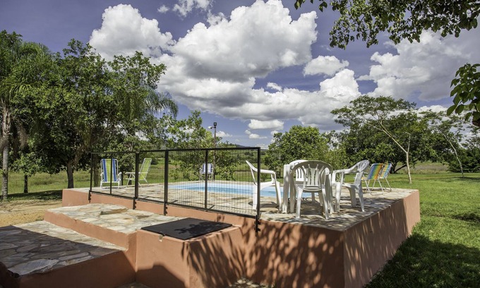 Delfinopolis House | Relaxing Stay at Sítio Delfinópolis with Pool & Ocean Views