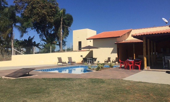 Ibiuna House | Discover Sítio Gir Una: Poolside Retreat in Ibiúna